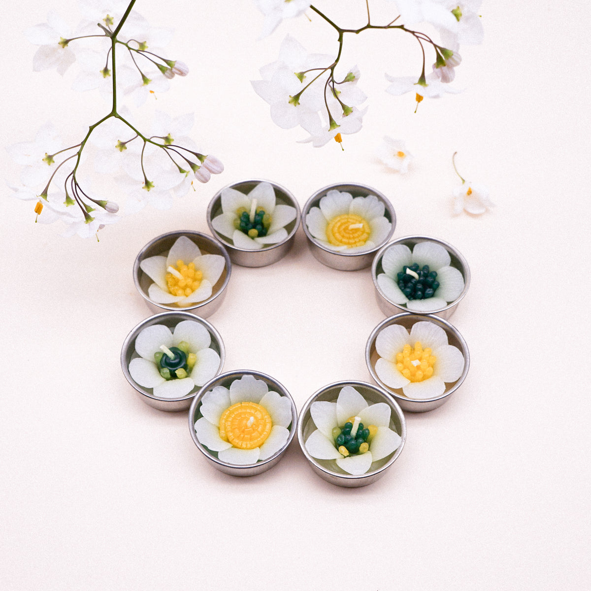 Assorted White Garden Flower Scented Tealights Thang Tho Ltd.